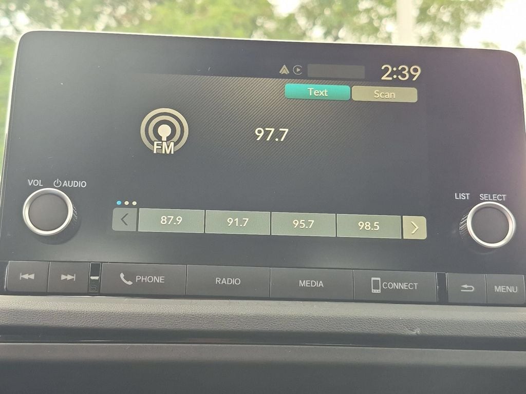 2025 Honda Accord SE - Photo 18
