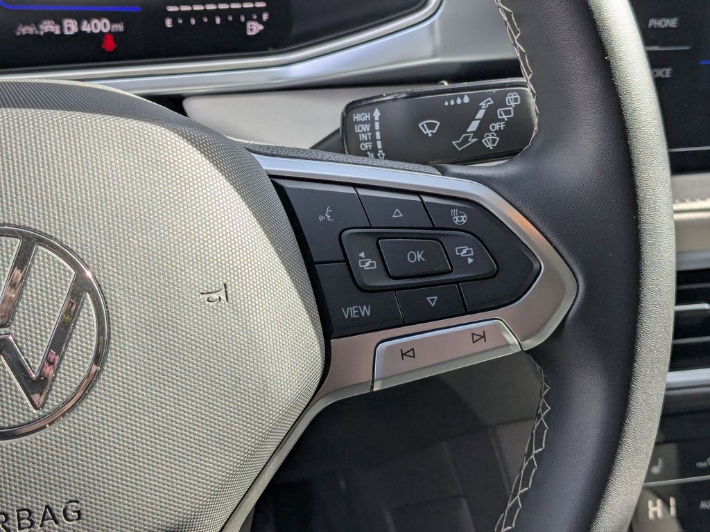 Thumbnail: 2025 Volkswagen Taos - 19