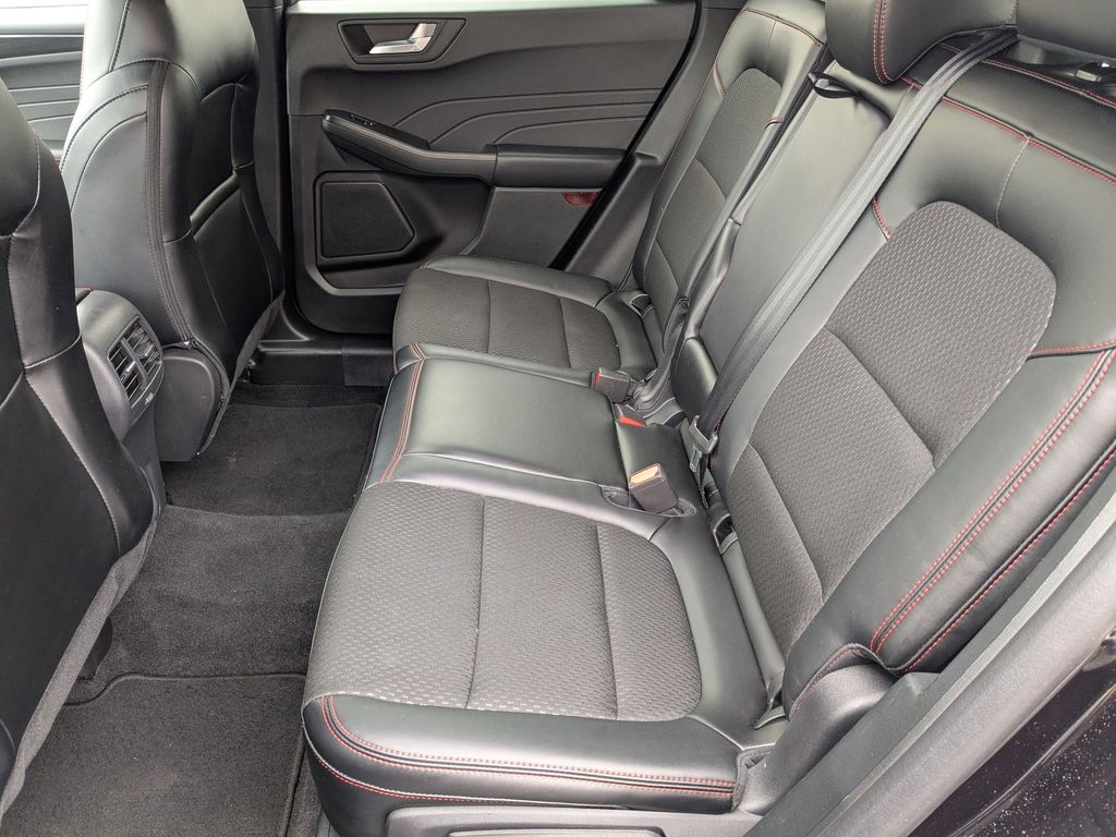 Thumbnail: 2025 Ford Escape - 27