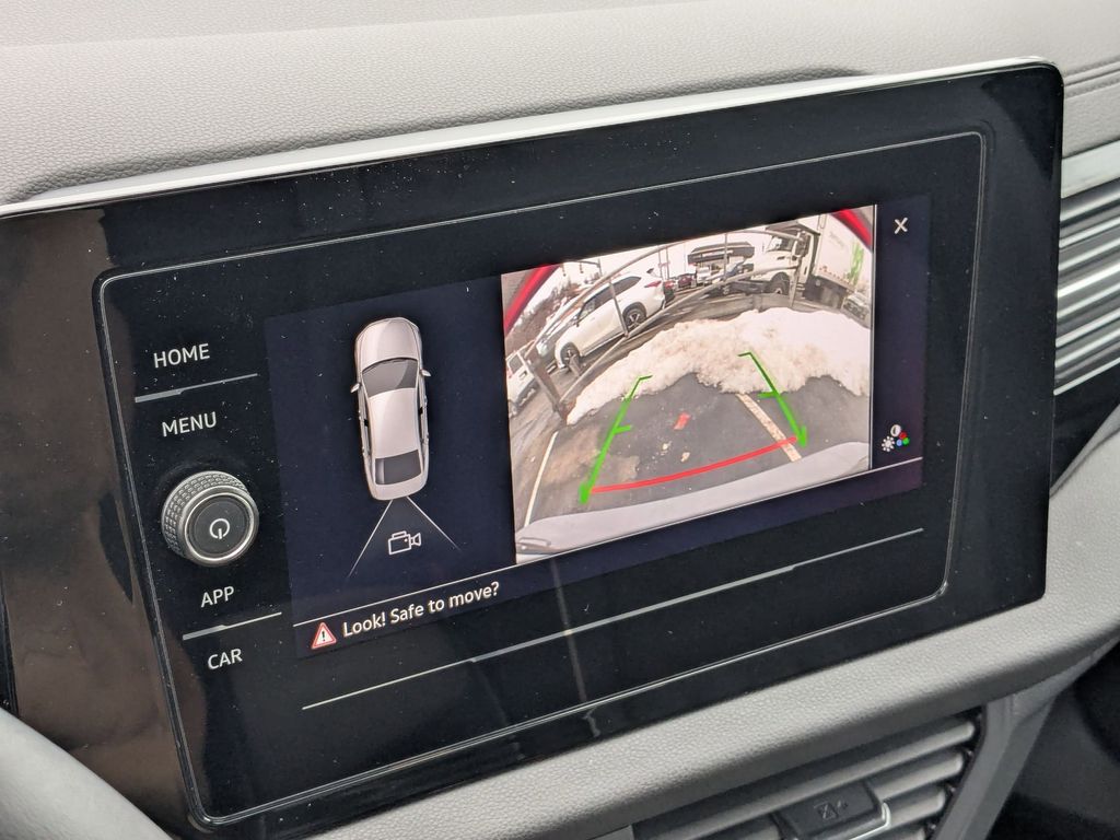 Thumbnail: 2025 Volkswagen Jetta - 22