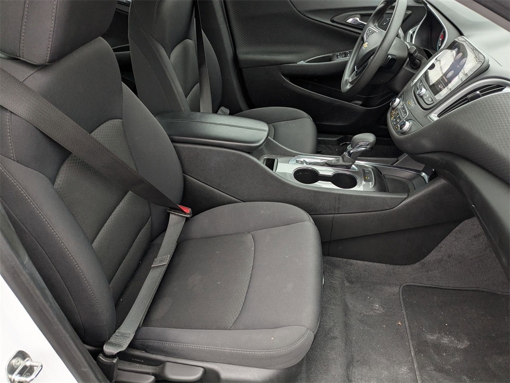 Thumbnail: 2024 Chevrolet Malibu - 38