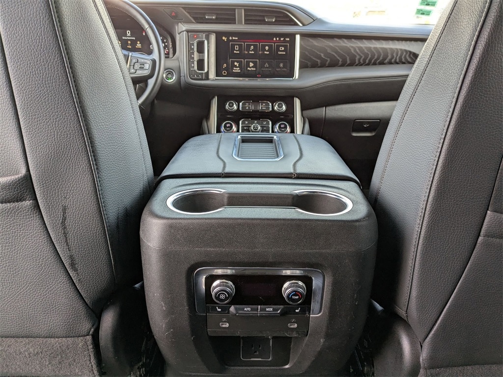 Thumbnail: 2023 GMC Yukon - 31