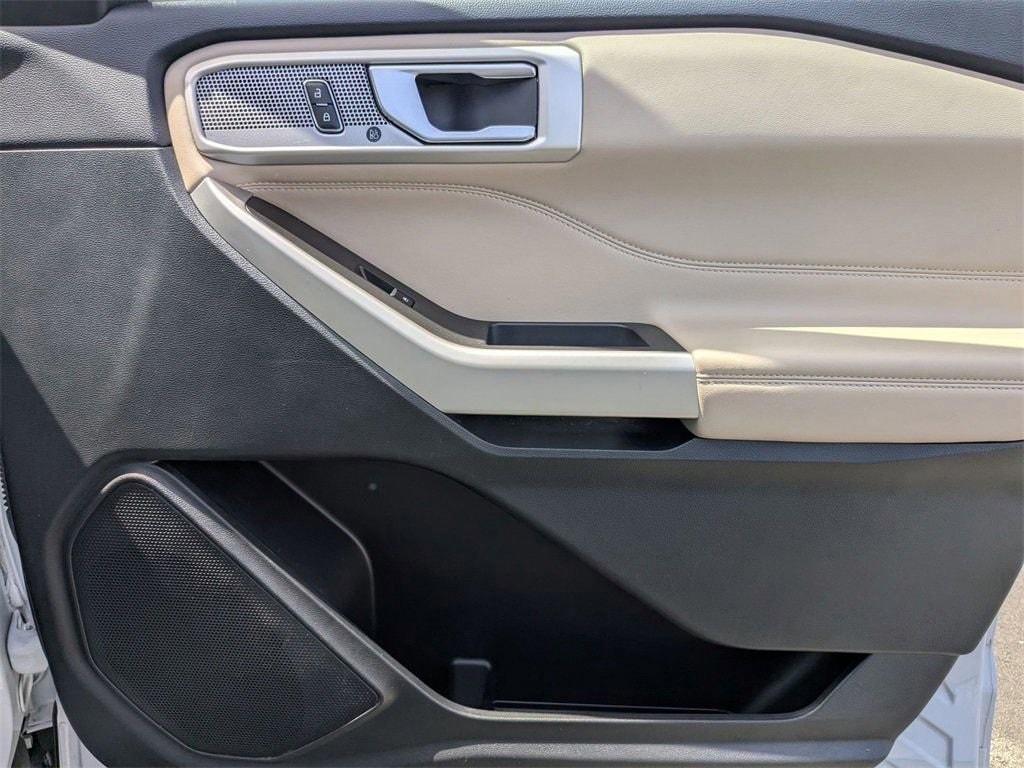 Thumbnail: 2023 Ford Explorer - 40