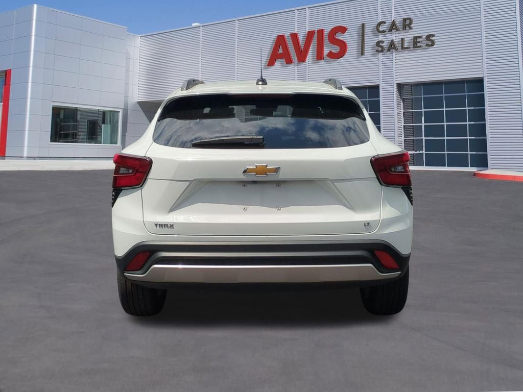 Thumbnail: 2025 Chevrolet Trax - 9