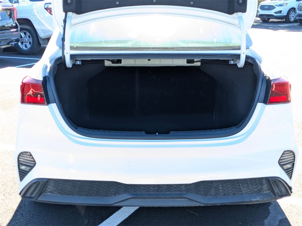 Thumbnail: 2024 Kia Forte - 29