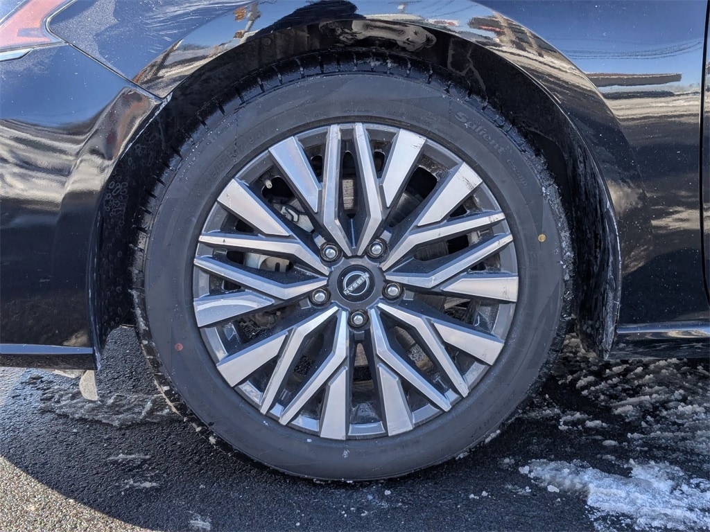 Thumbnail: 2024 Nissan Altima - 11