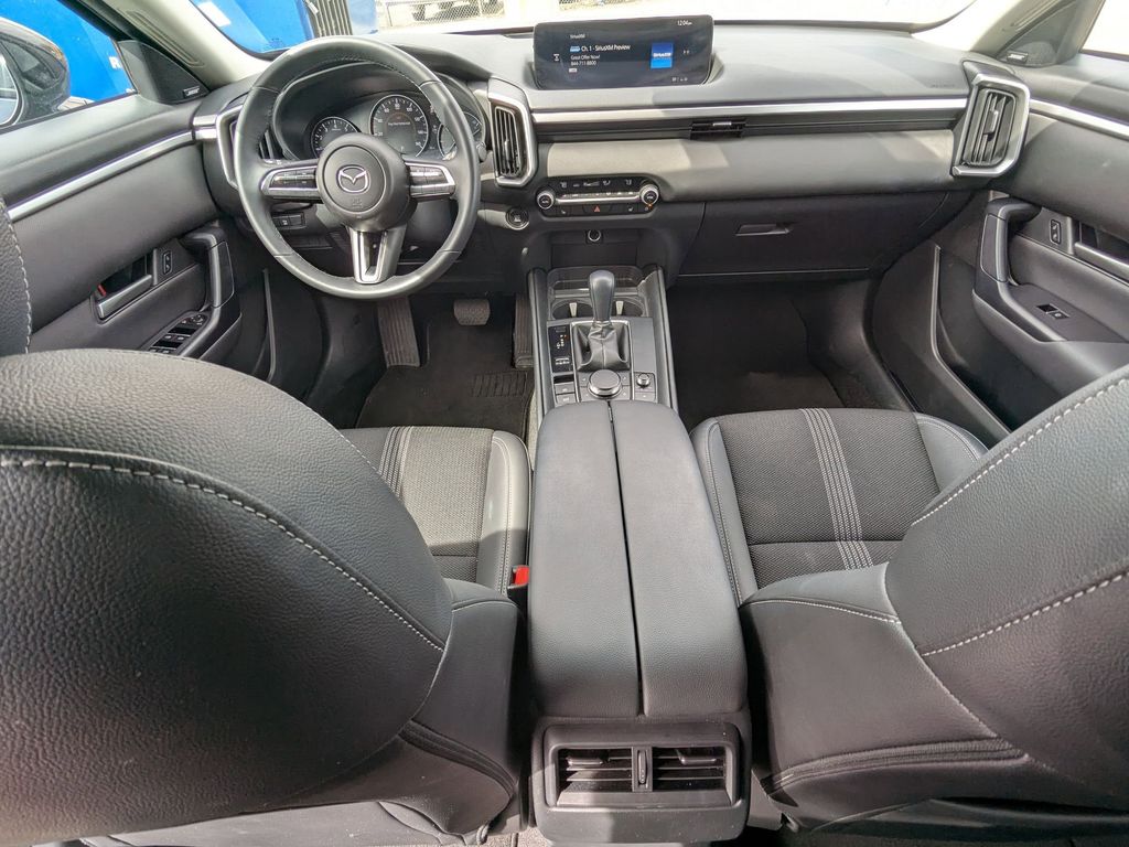 Thumbnail: 2025 Mazda CX-50 - 28