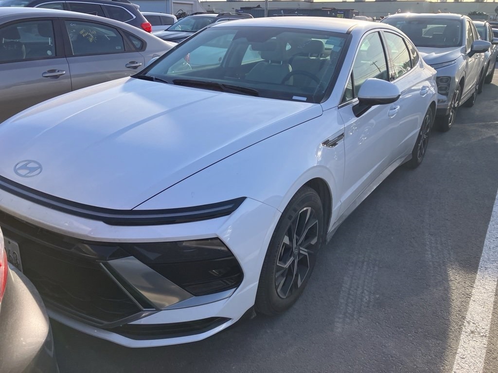 Certified 2025 Hyundai Sonata SEL Sedan