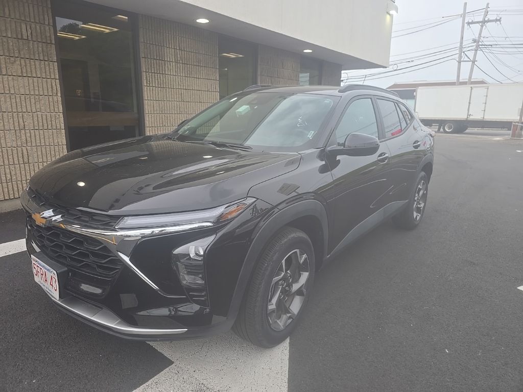 2025 Chevrolet Trax's photo