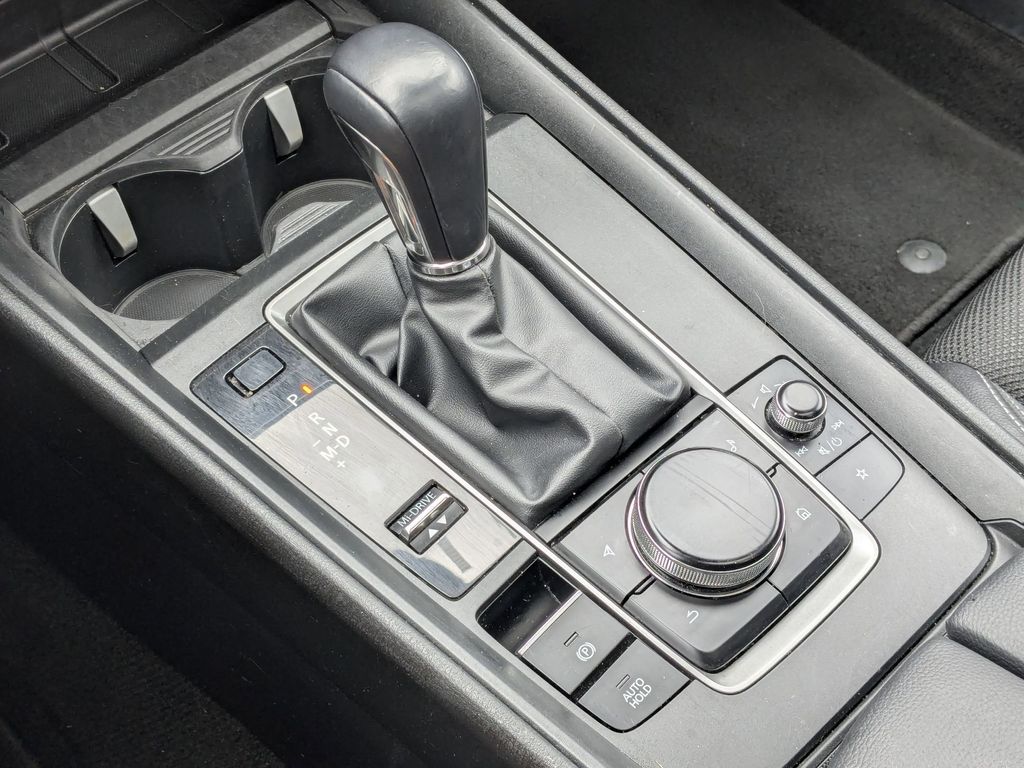 Thumbnail: 2025 Mazda CX-50 - 24