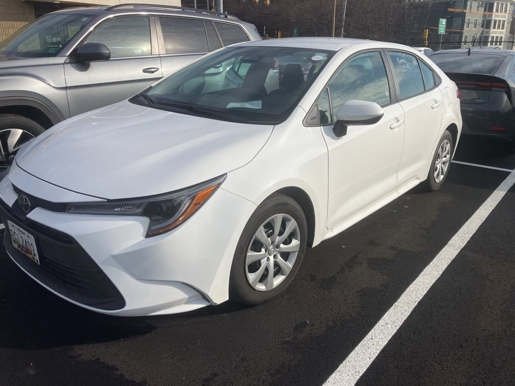 Thumbnail: 2025 Toyota Corolla - 1