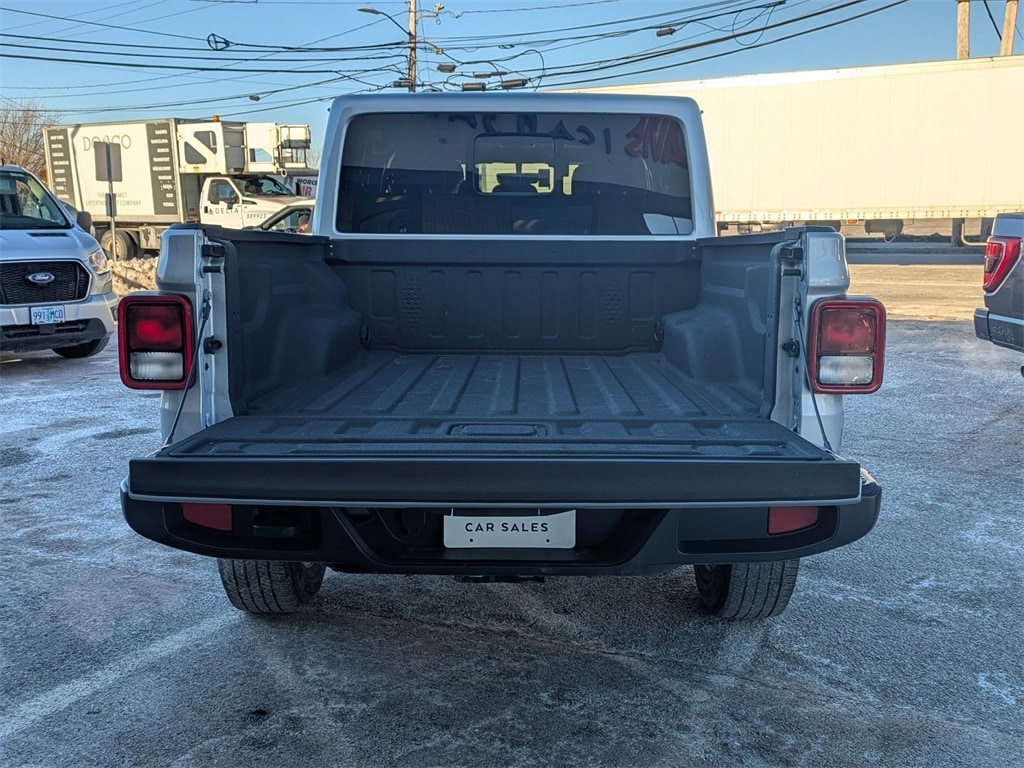 2023 Jeep Gladiator Overland 31