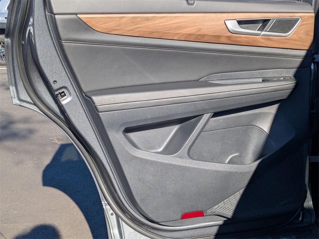 Thumbnail: 2025 Volkswagen Atlas - 27