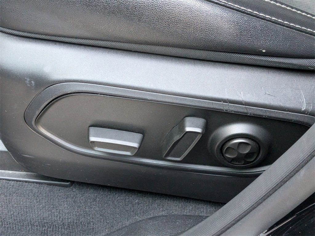 Thumbnail: 2024 Jeep Grand Cherokee - 16