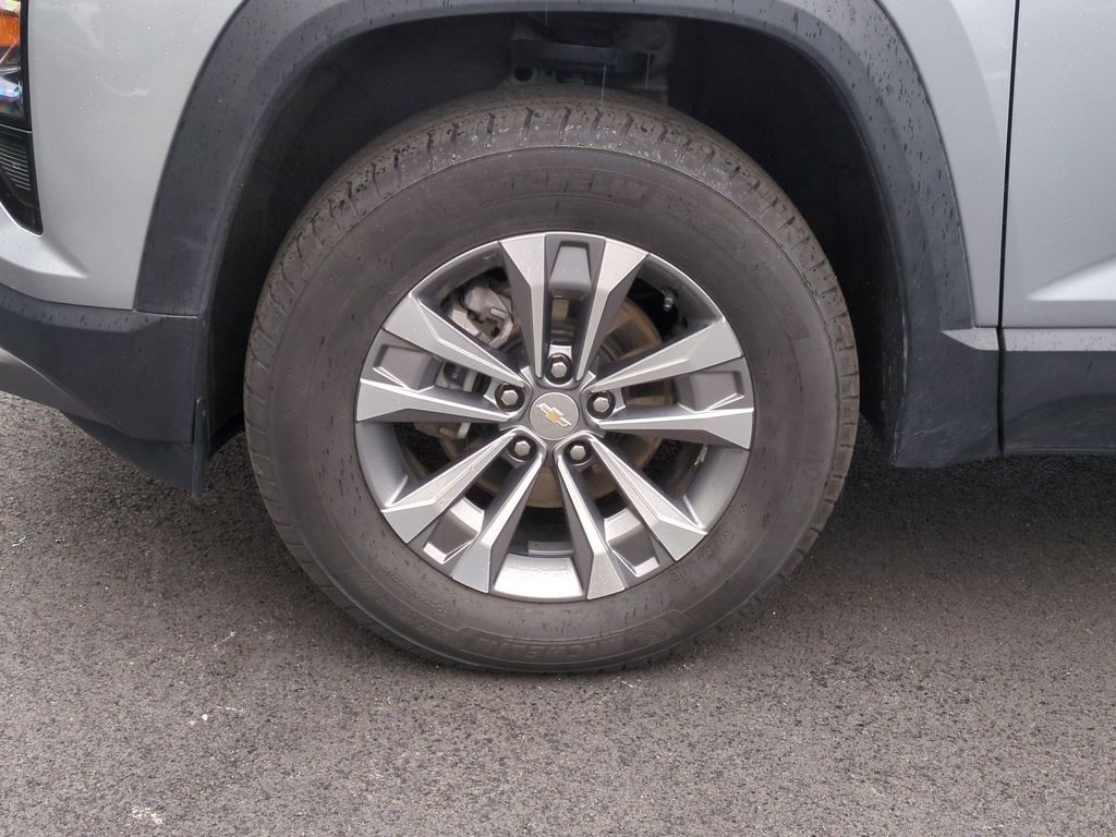 Thumbnail: 2025 Chevrolet Equinox - 27