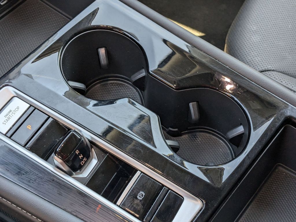 Thumbnail: 2025 Volkswagen Atlas - 24