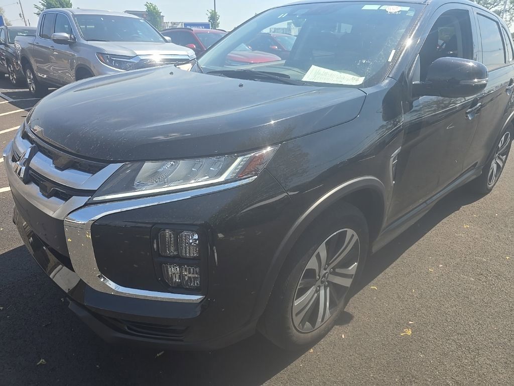 2025 Mitsubishi Outlander Sport 2.0 SE AWC CVT's photo