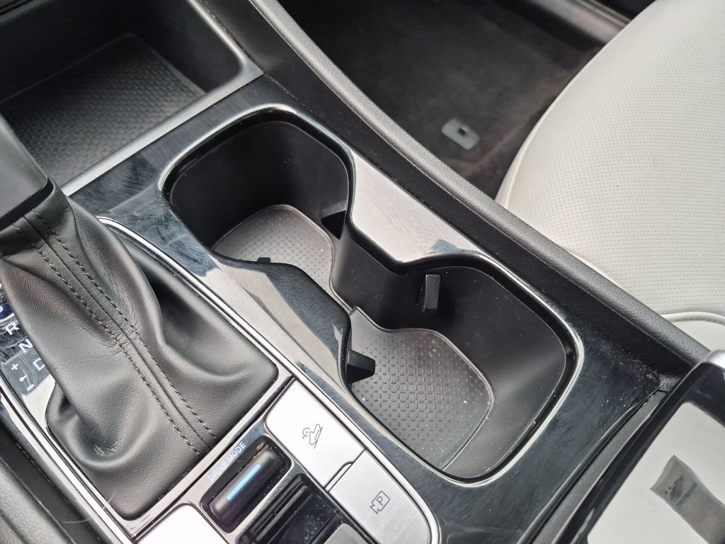 2025 Hyundai Santa Cruz SEL - Photo 23