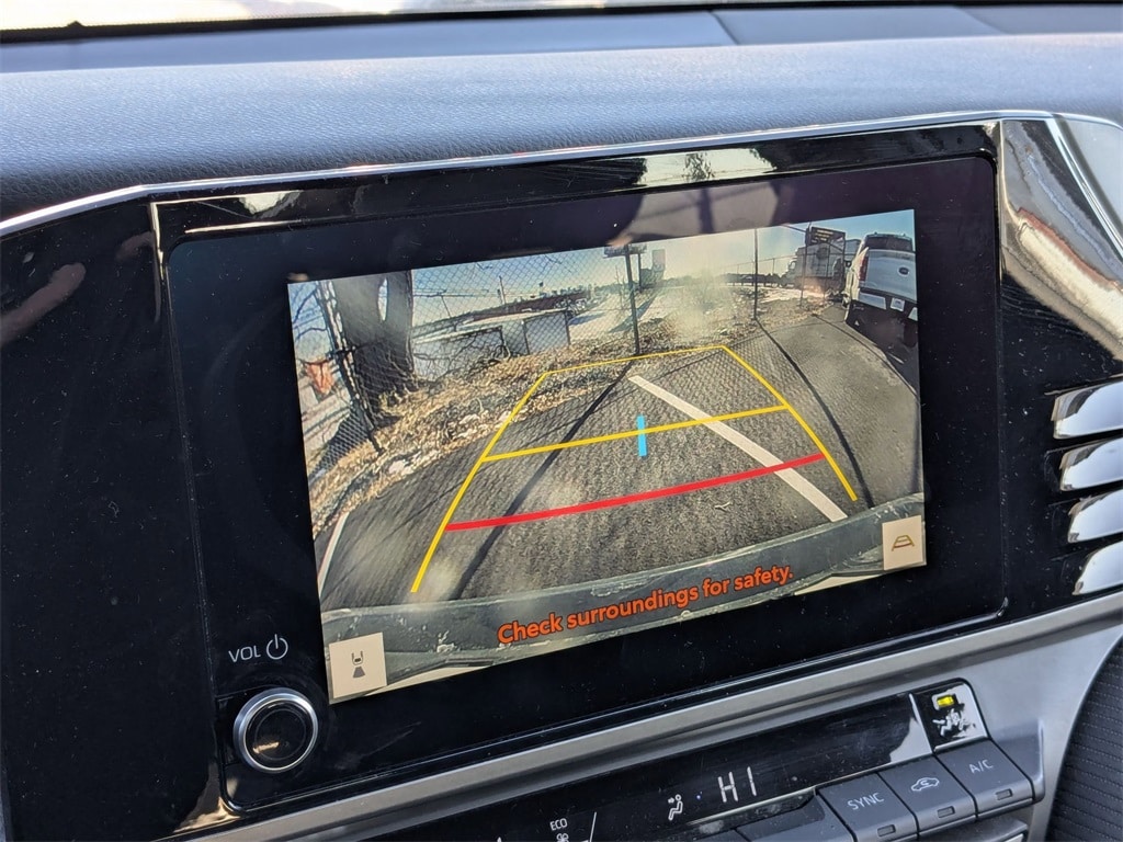 Thumbnail: 2025 Toyota Camry - 24