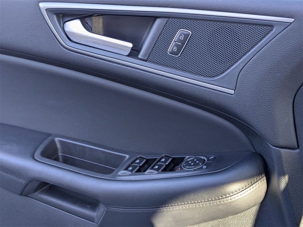 Thumbnail: 2024 Ford Edge - 13