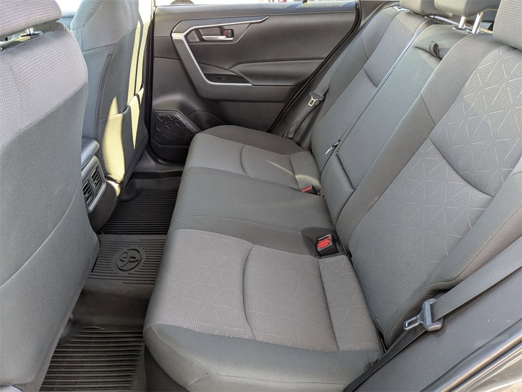 Thumbnail: 2025 Toyota RAV4 - 25