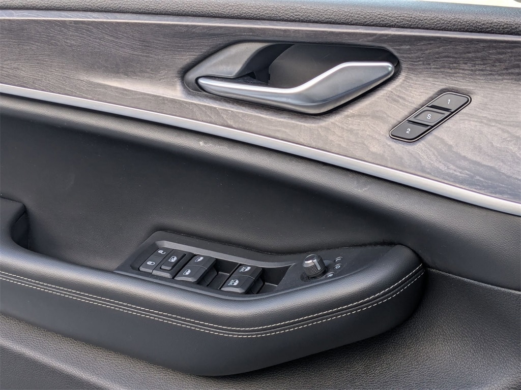 Thumbnail: 2024 Jeep Grand Cherokee L - 14