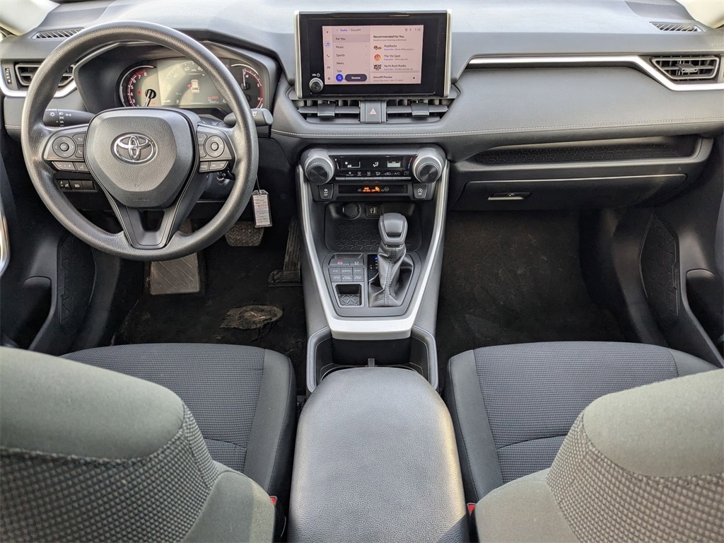 Thumbnail: 2024 Toyota RAV4 - 31