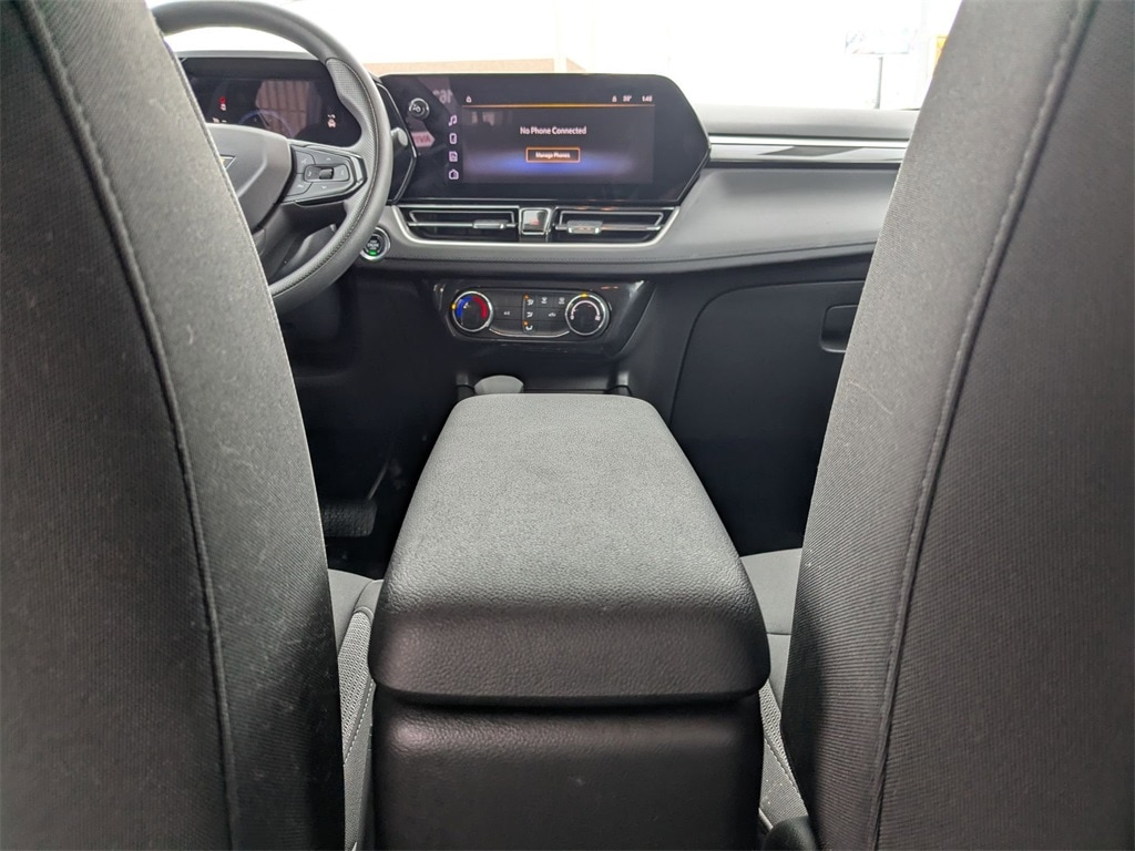 Thumbnail: 2025 Chevrolet TrailBlazer - 27