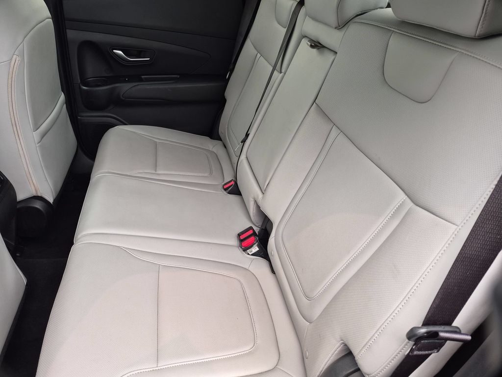 2025 Hyundai Santa Cruz SEL - Photo 27