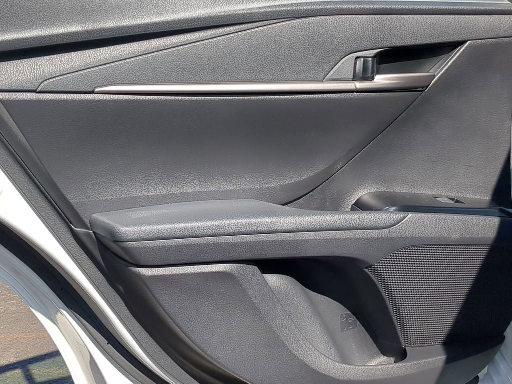 Thumbnail: 2025 Toyota Camry - 27