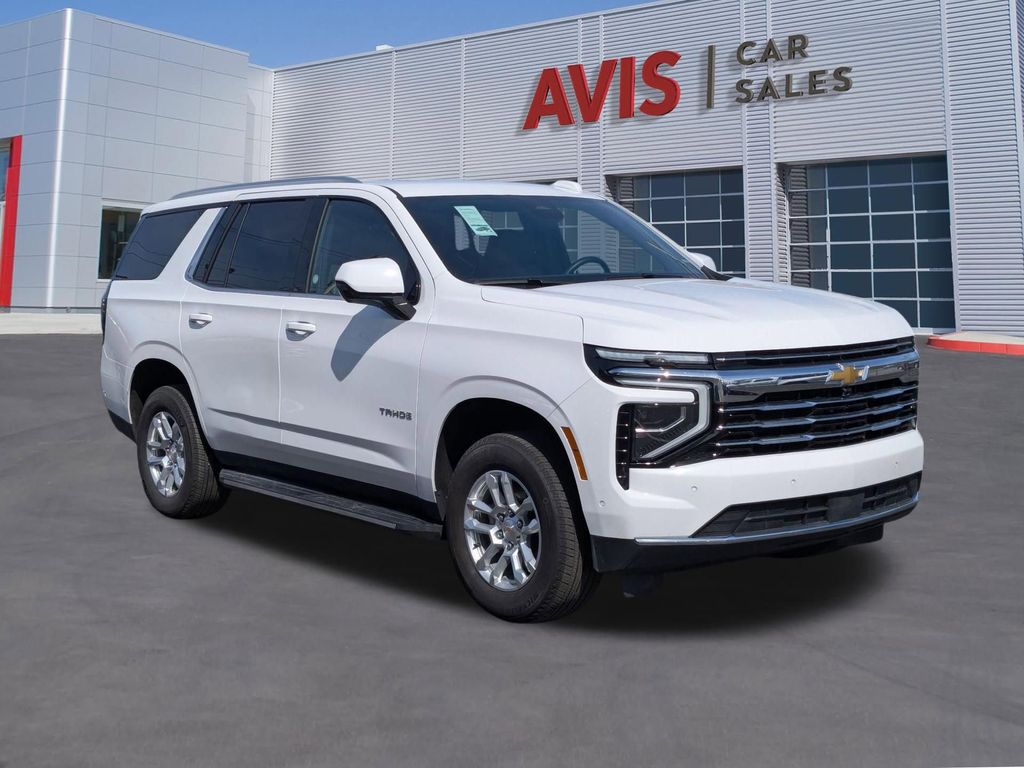 Thumbnail: 2025 Chevrolet Tahoe - 3