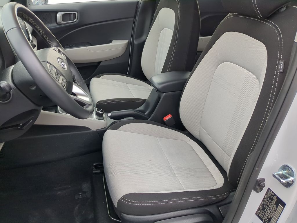 Thumbnail: 2025 Hyundai Venue - 24