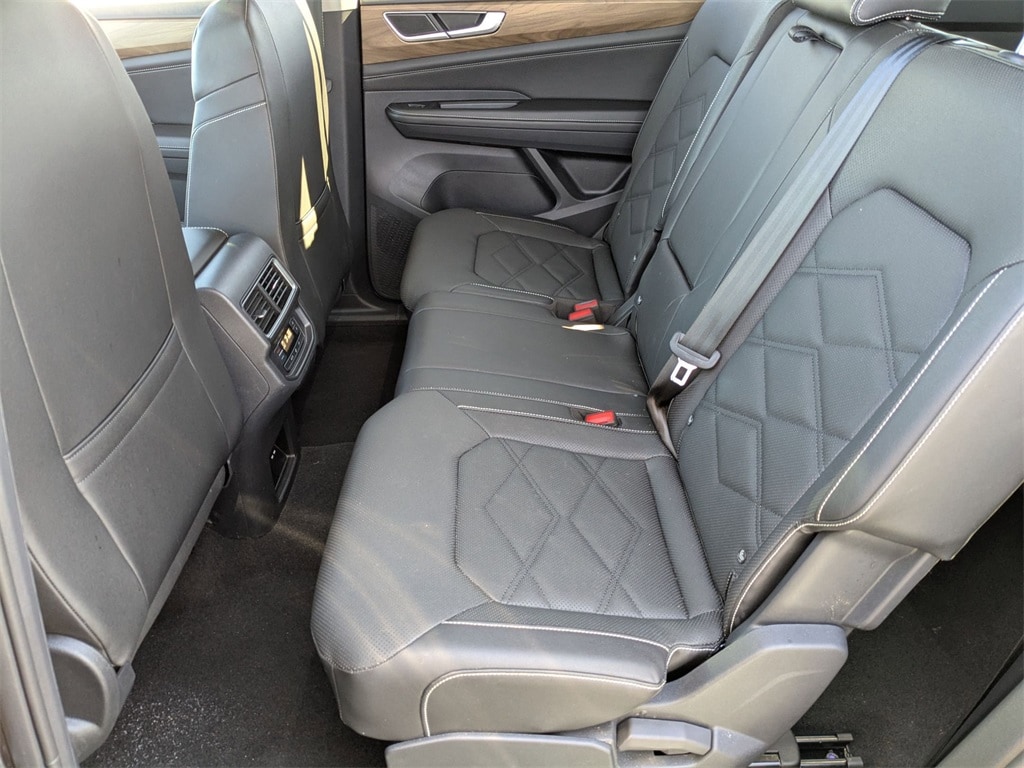 Thumbnail: 2025 Volkswagen Atlas - 28