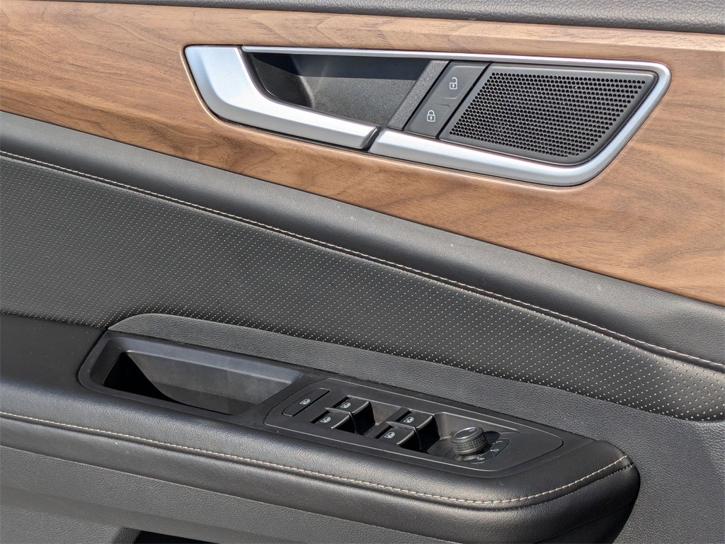 Thumbnail: 2024 Volkswagen Atlas - 14