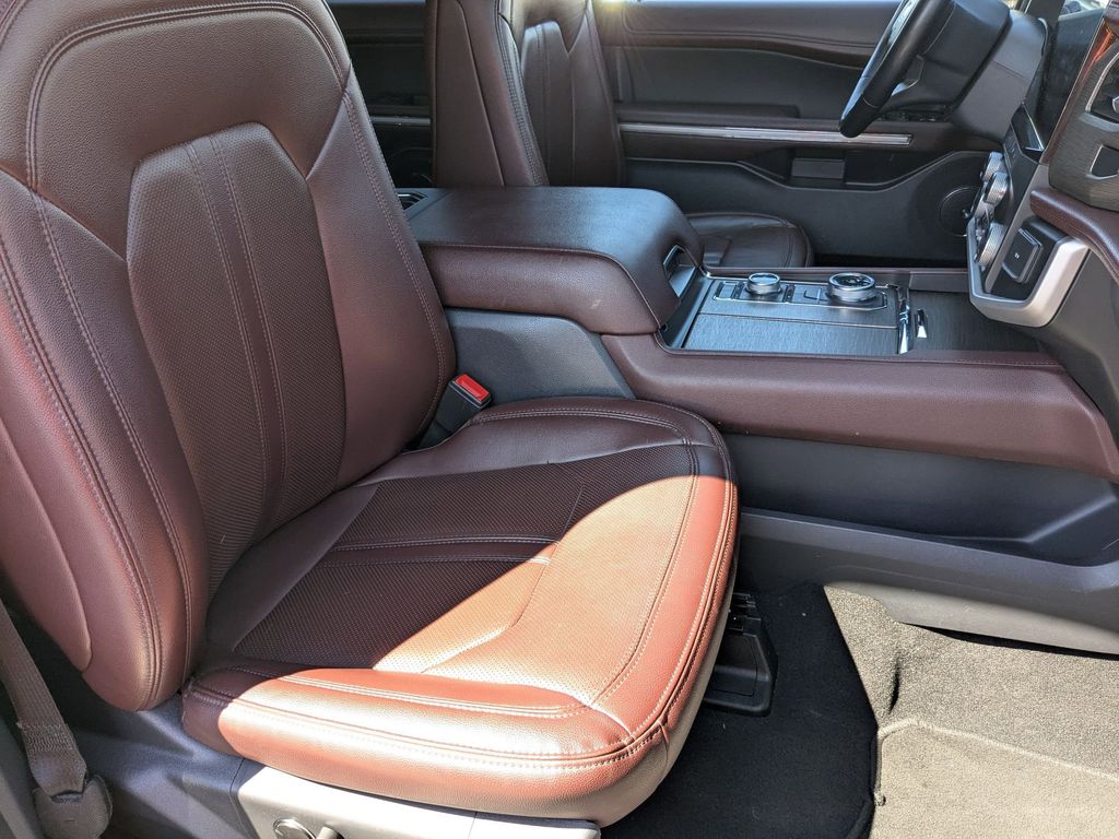 Thumbnail: 2024 Ford Expedition MAX - 36