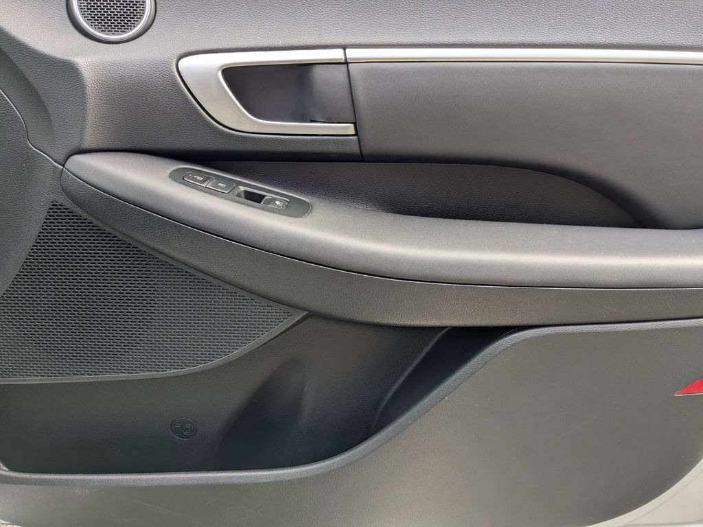 Thumbnail: 2025 Hyundai Sonata - 30