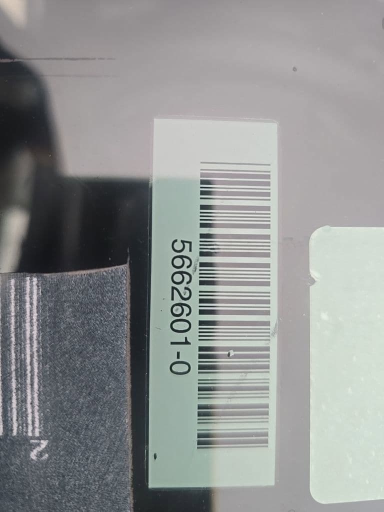 Thumbnail: 2025 Chrysler Pacifica - 8