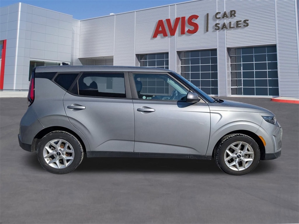Thumbnail: 2023 Kia Soul - 7