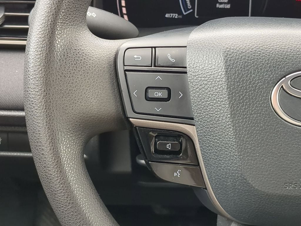 Thumbnail: 2025 Toyota Camry - 20