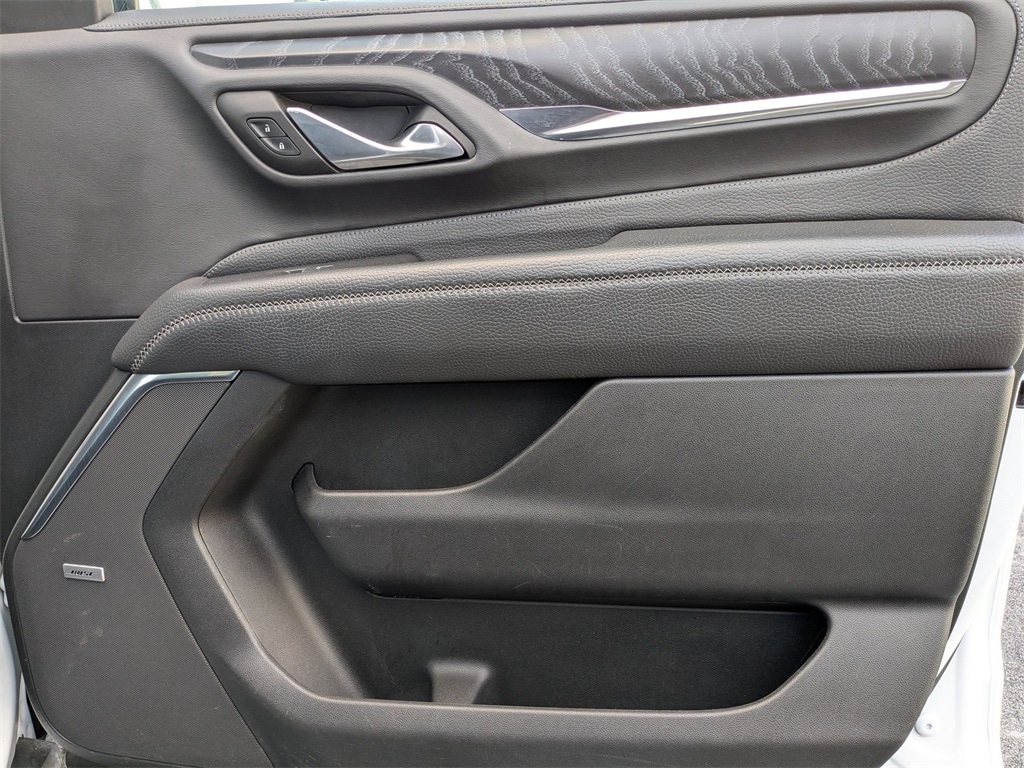 Thumbnail: 2023 GMC Yukon - 38