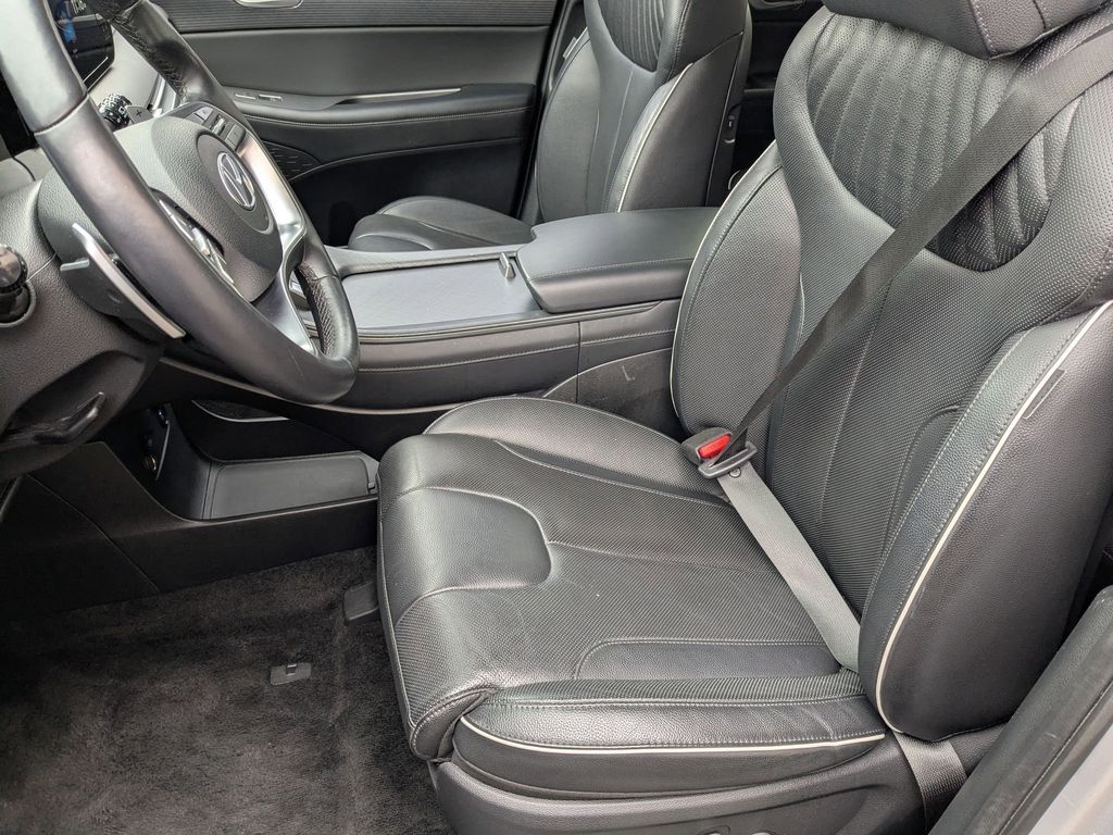 Thumbnail: 2025 Hyundai Palisade - 16