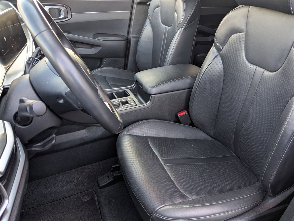 Thumbnail: 2024 Kia Sorento - 18