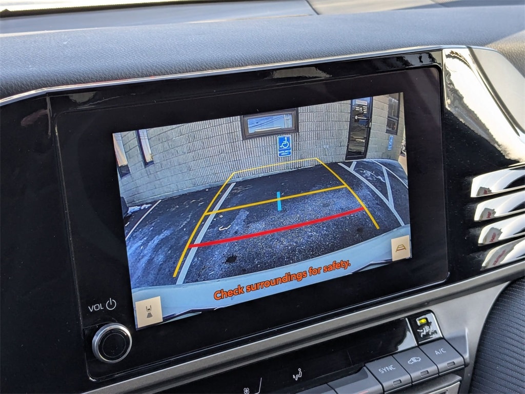 Thumbnail: 2025 Toyota Camry - 24