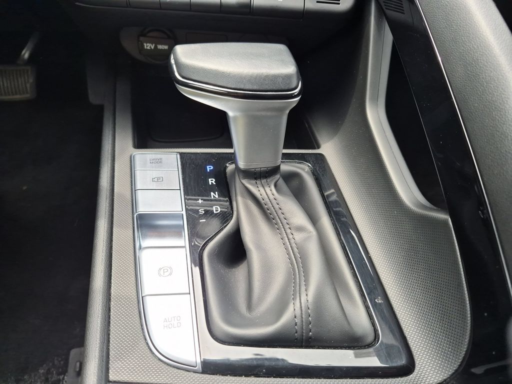 Thumbnail: 2025 Hyundai Elantra - 20