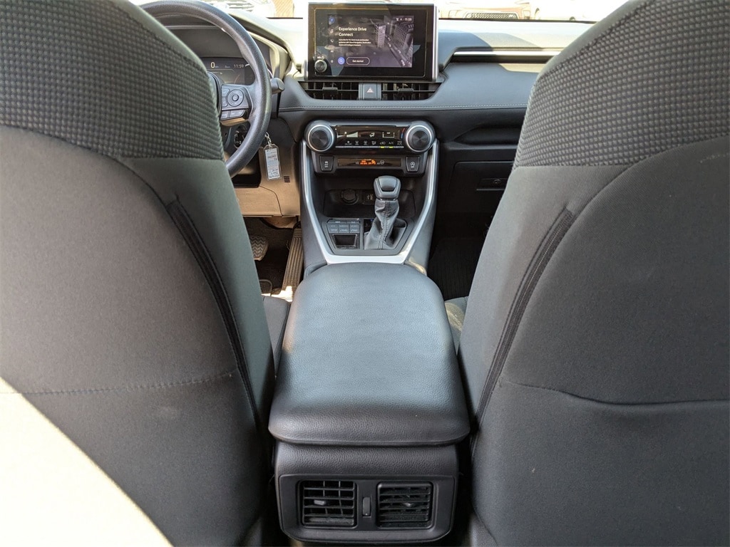 Thumbnail: 2024 Toyota RAV4 - 30