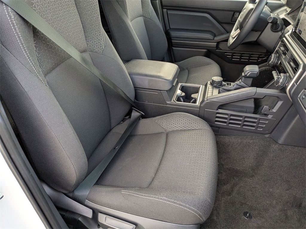 Thumbnail: 2025 Toyota 4Runner - 36