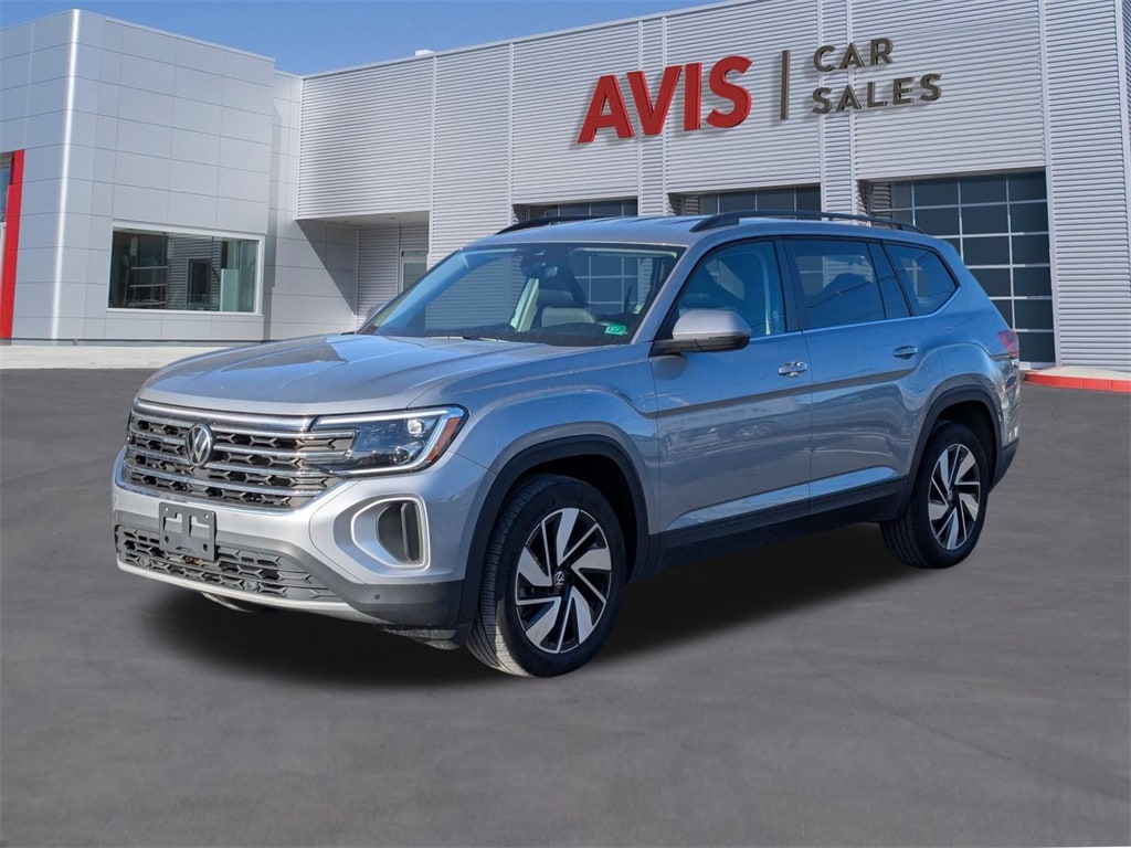 2025 Volkswagen Atlas SE w/Tech