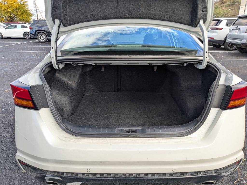 Thumbnail: 2025 Nissan Altima - 32