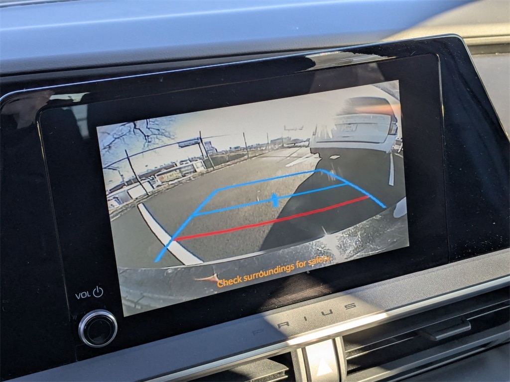 Thumbnail: 2024 Toyota Prius - 23