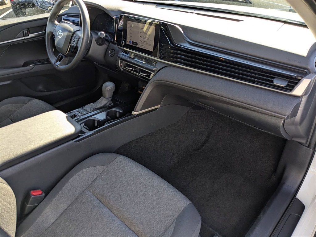 Thumbnail: 2025 Toyota Camry - 36